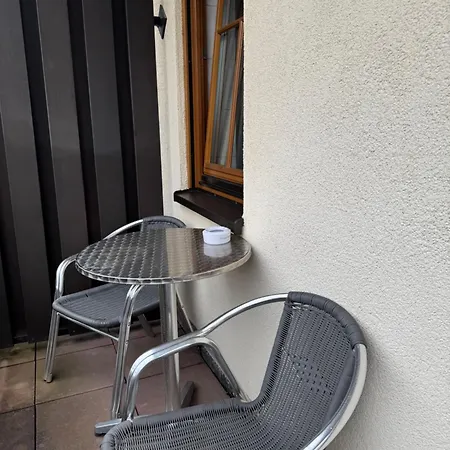 Gruener Baum Hotel *
